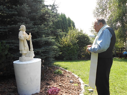 Rzeźba św. Judy Tadeusza w wykonaniu znanego artysty Stanisława Anioła w Wydawnictwie PETRUS